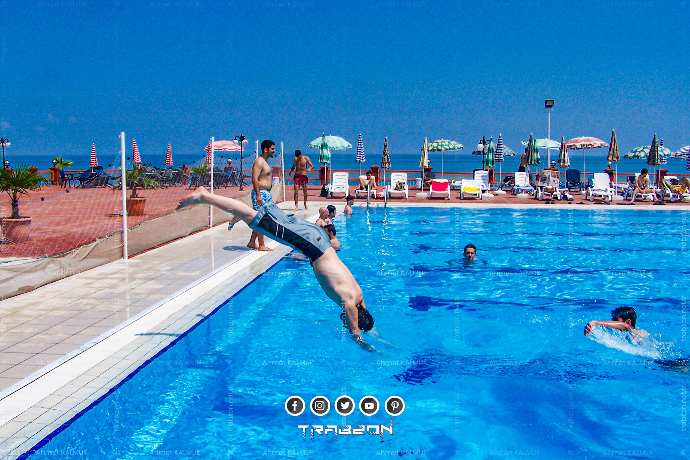 KTÜ Açık Yüzme Havuzu