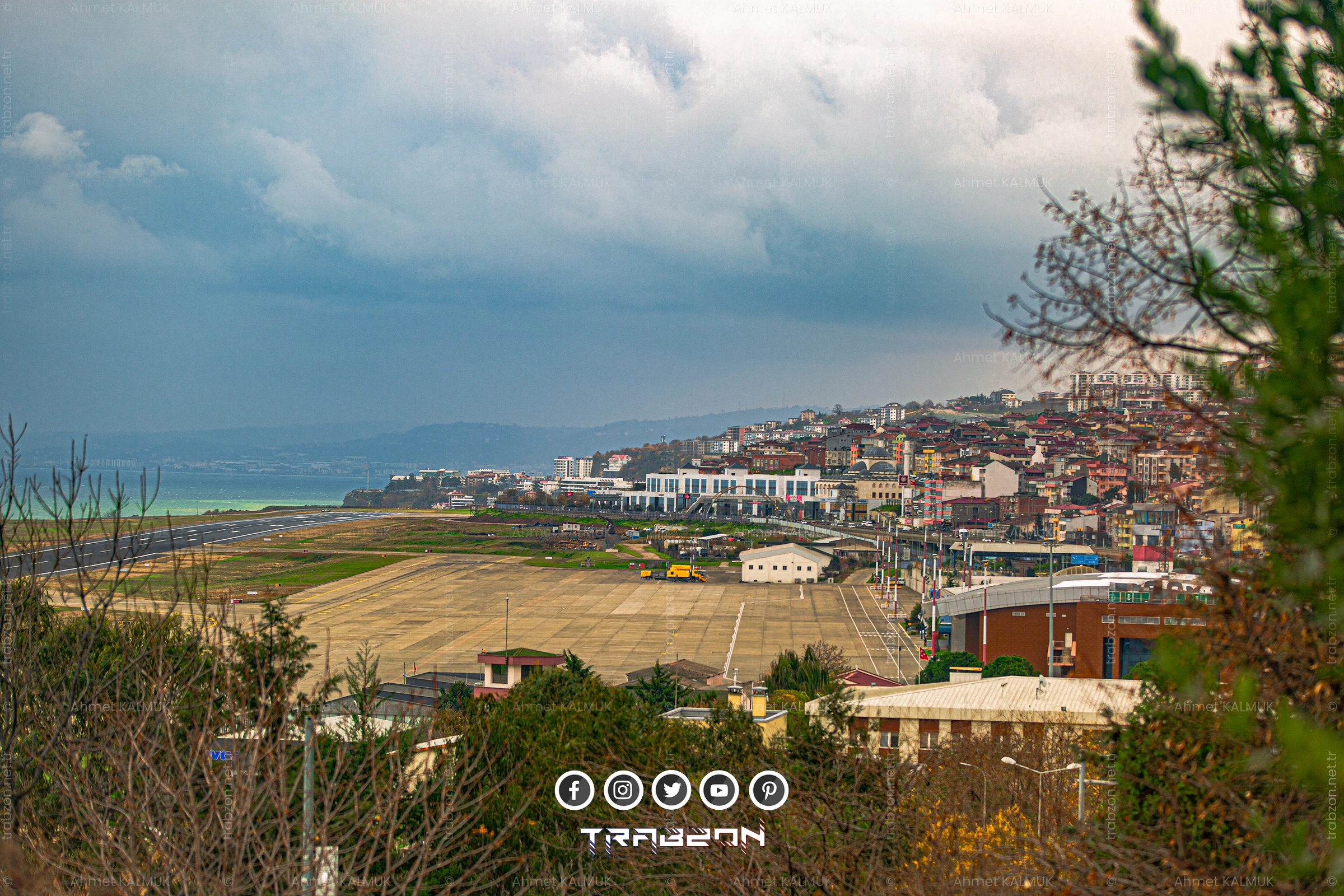 KTÜ Havalimanı Manzarası