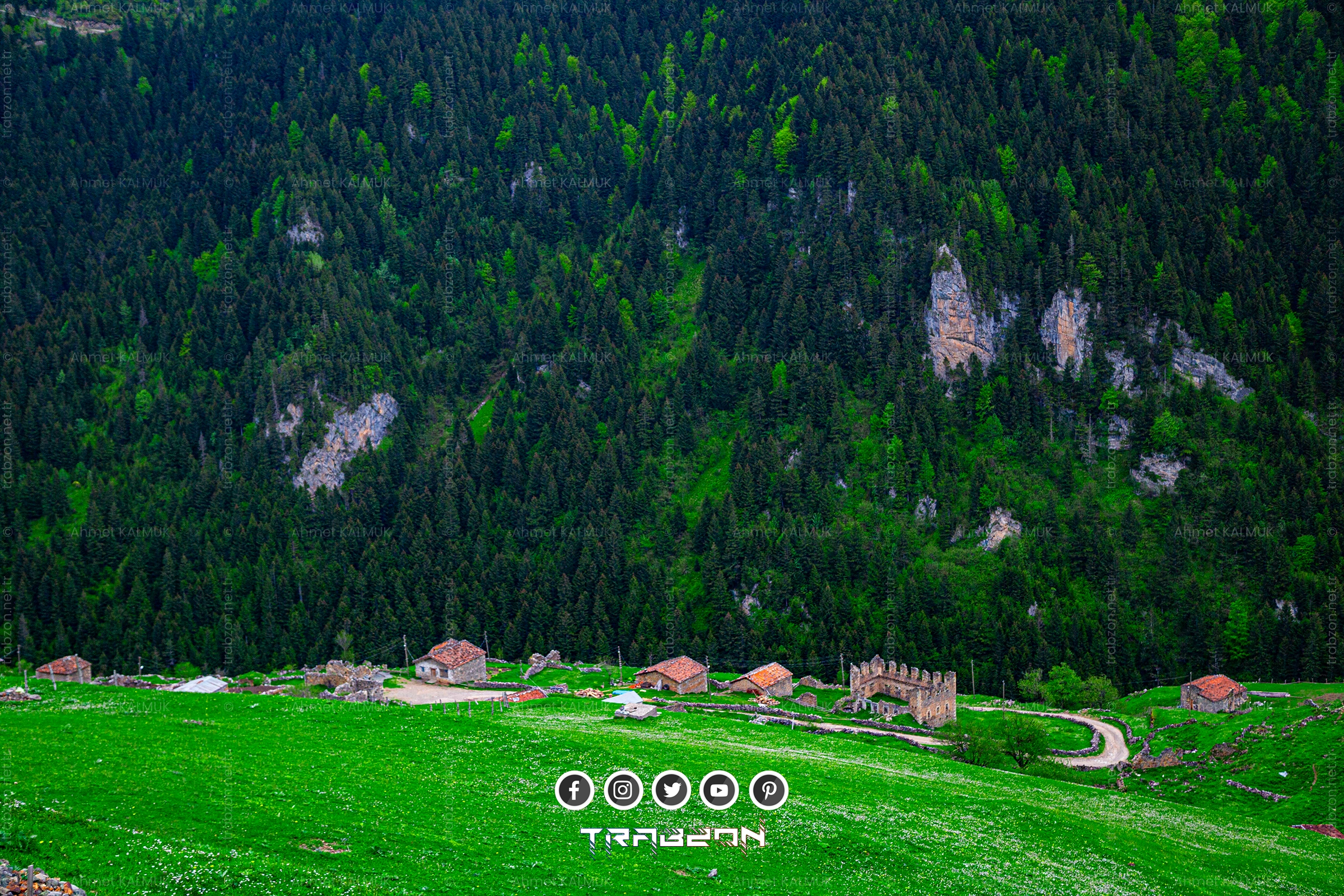 Santa Harabeleri Köyü